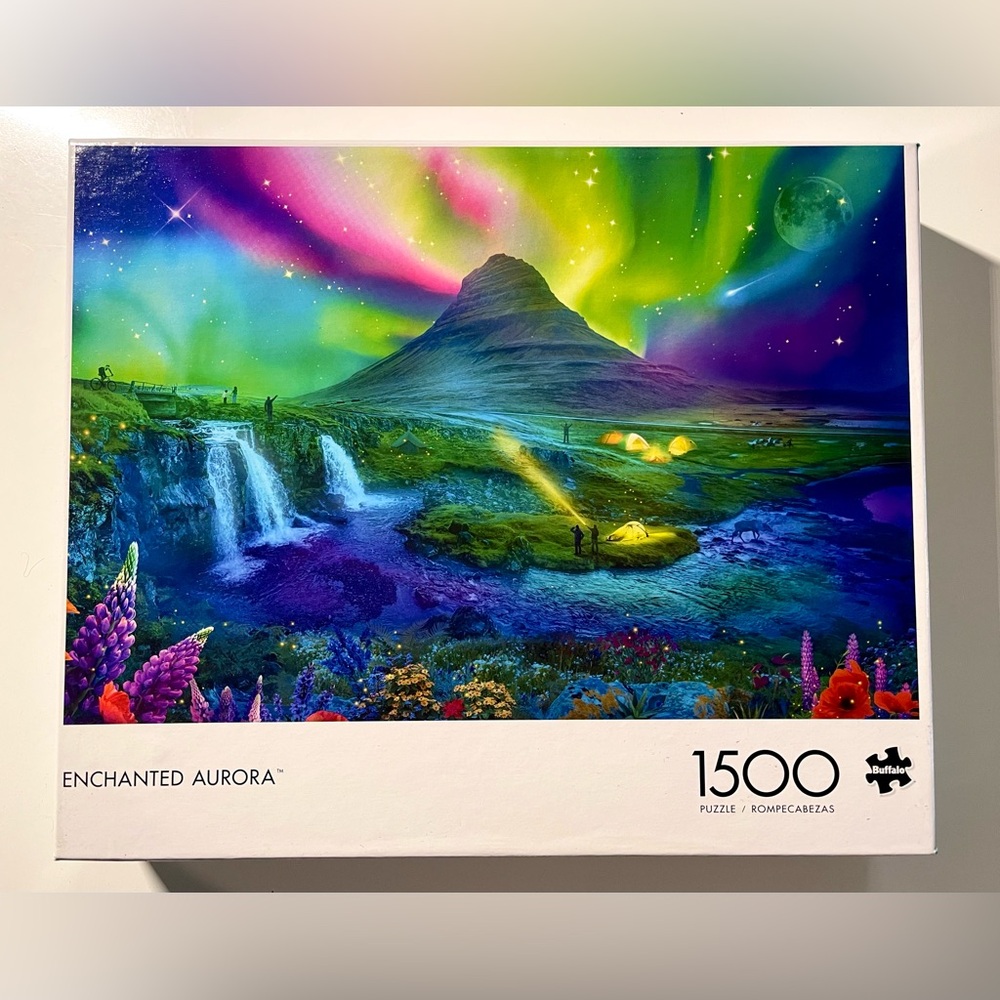 Buffalo Games - 1500 Piece Puzzle - Enchanted Aurora
